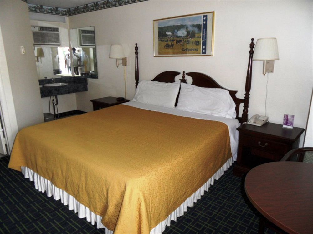 Red Carpet Inn - Gettysburg Exterior photo